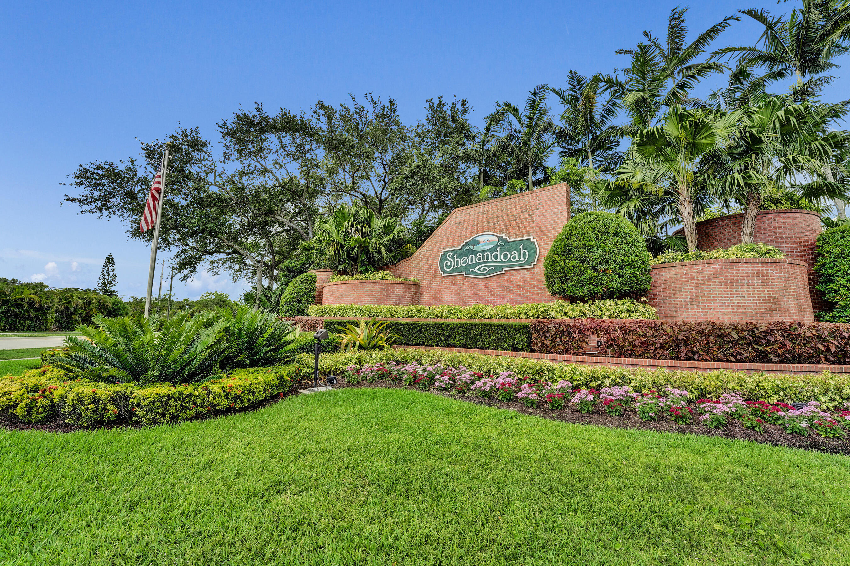 800 Blue Ridge Way Davie, FL 33325 - Photo 23 of 23 DSC00921 (1)