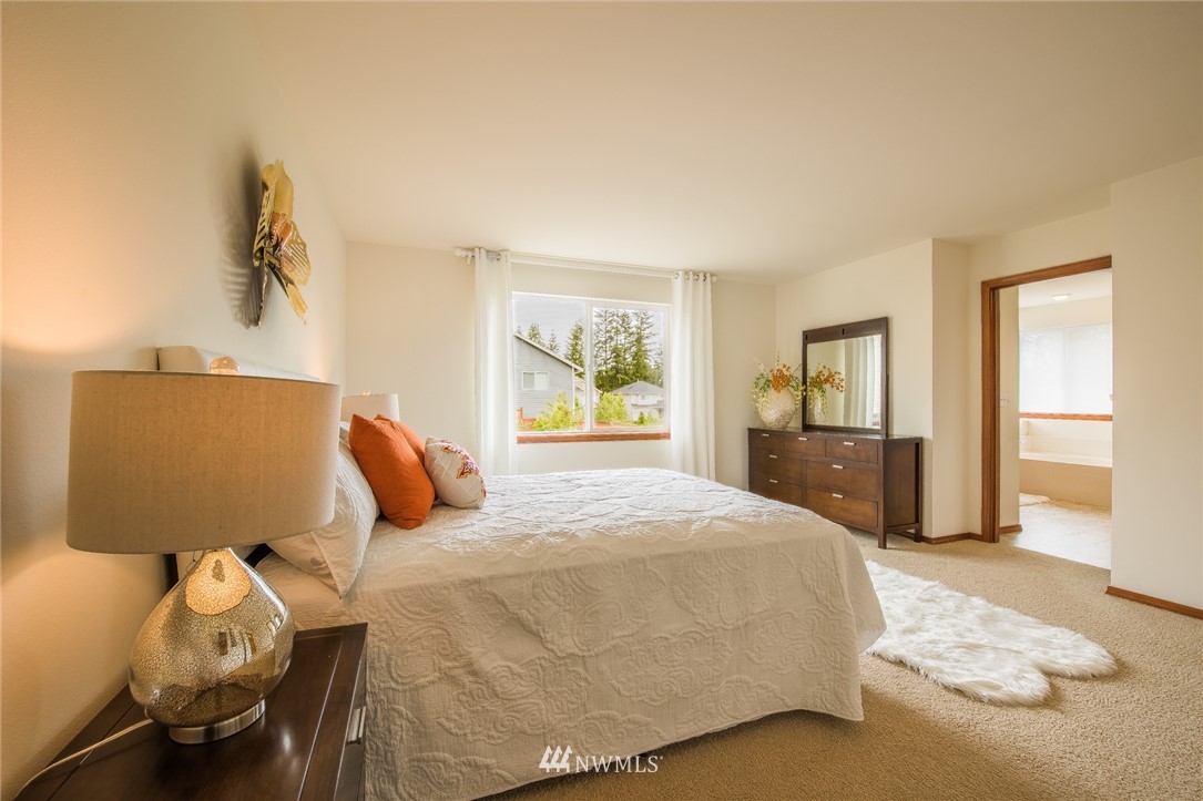 3307 171st Place Southeast Bothell, WA 98012 - Photo 16 of 24
