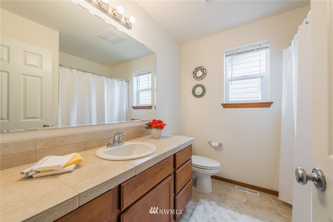 3307 171st Place Southeast Bothell, WA 98012 - Photo 21 of 24