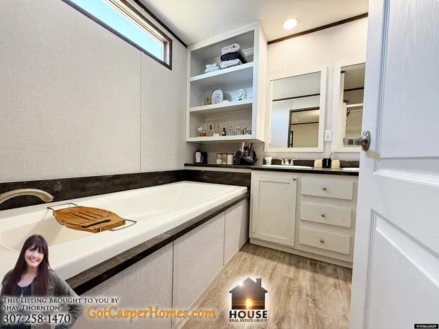 $70,000 | 29 East Hills Drive, Evansville, WY 82636