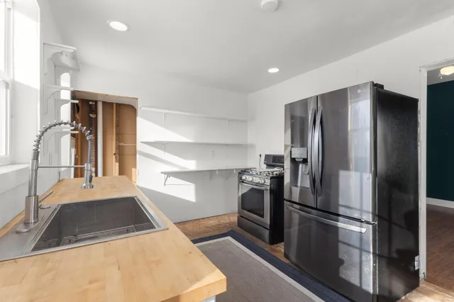 $320,000 | 317 West 1st Street, Waconia, MN 55387