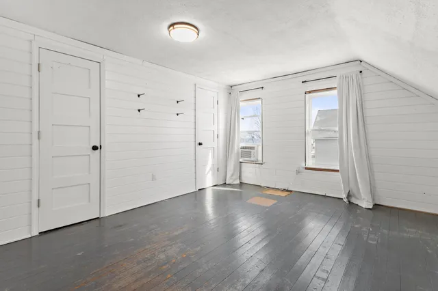 $320,000 | 317 West 1st Street, Waconia, MN 55387