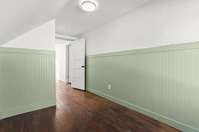 $320,000 | 317 West 1st Street, Waconia, MN 55387