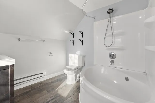 $320,000 | 317 West 1st Street, Waconia, MN 55387