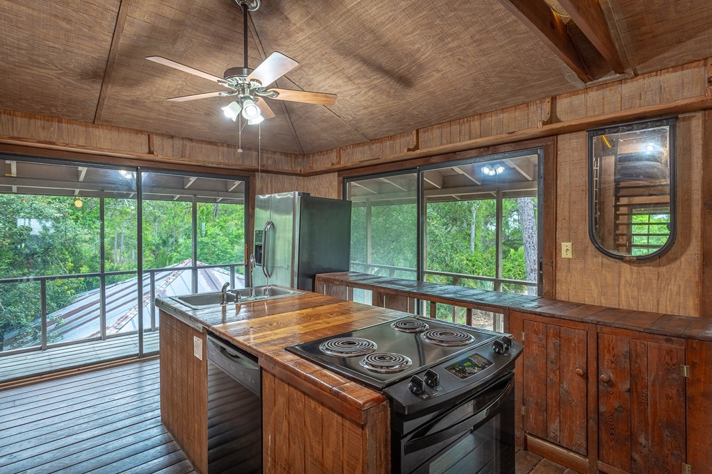 316 Cook Street Eastpoint, FL 32328 - Photo 25 of 43