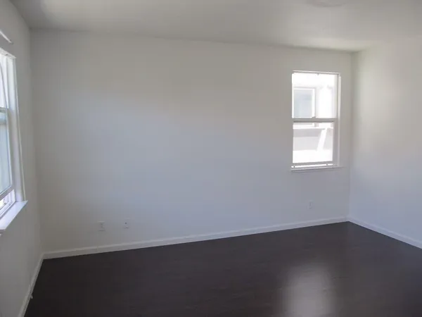 $2,800 | 233 American Farms Avenue, Lathrop, CA 95330