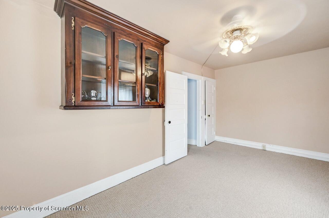 2035 Delaware Street Dunmore, PA 18512 - Photo 30 of 44 en empty room with windows