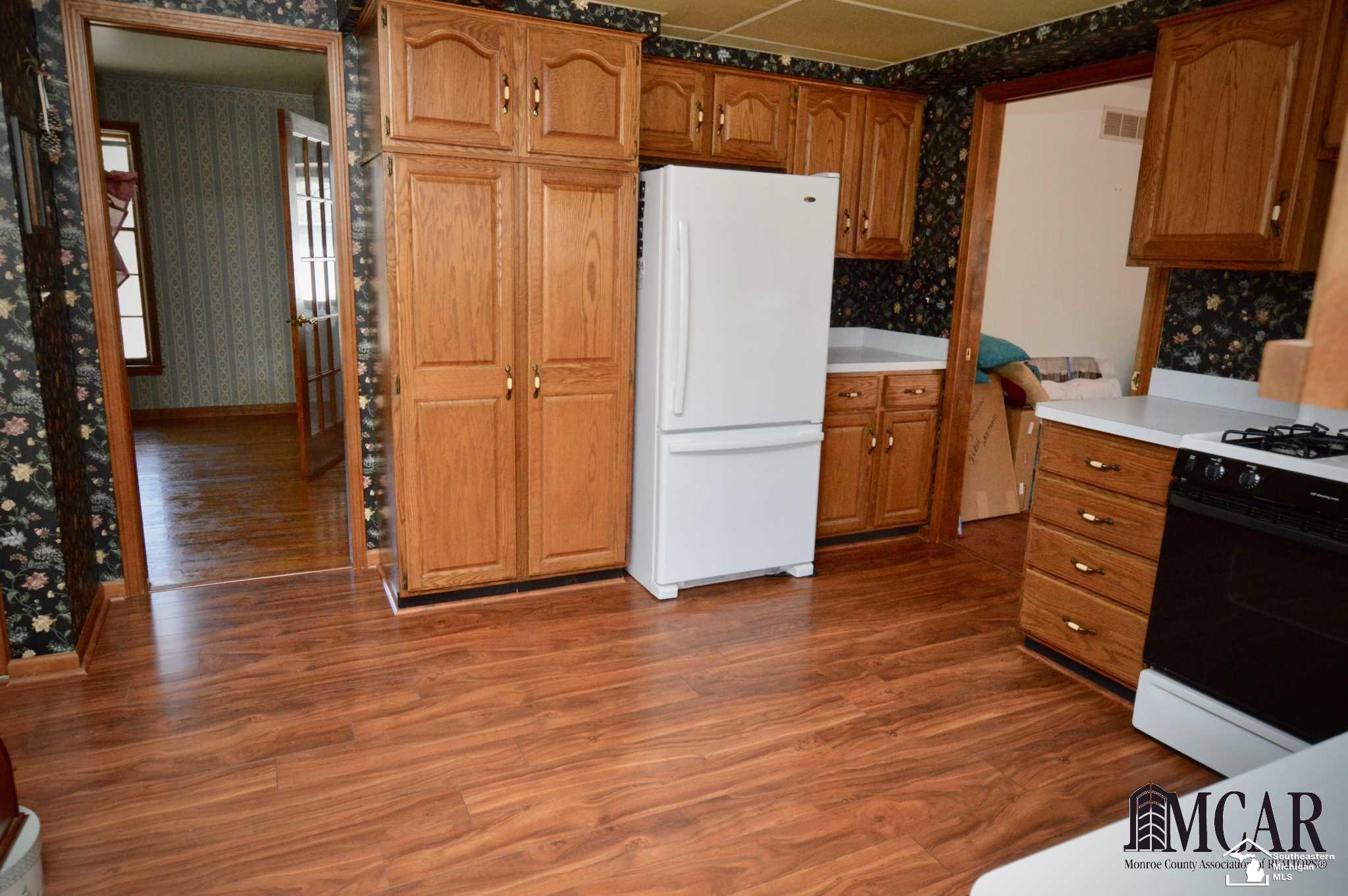 1590 Baldwin Road Monroe, MI 48162 - Photo 5 of 26