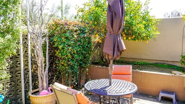 $315,900 | 16942 Lake Park Way, Yorba Linda, CA 92886