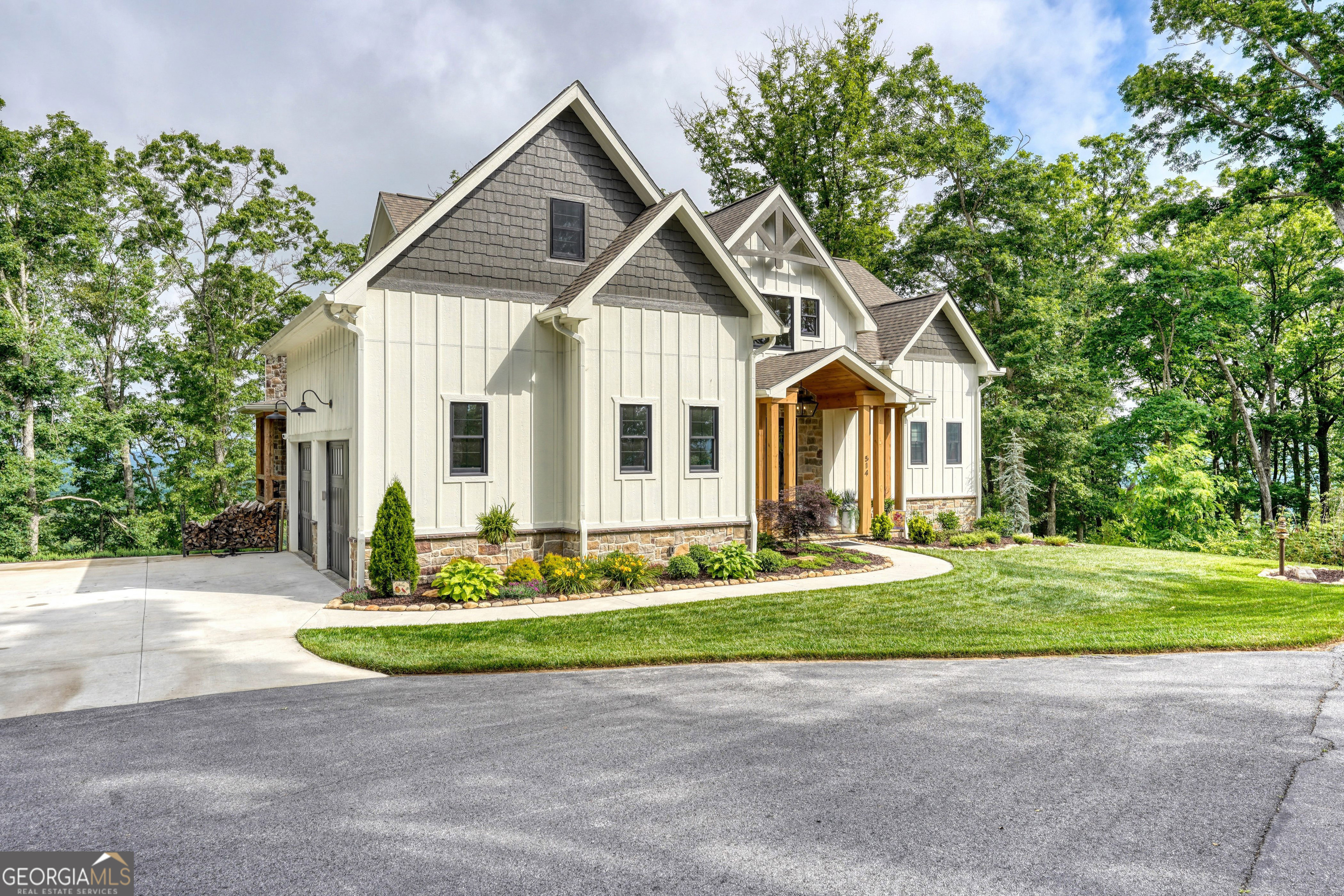 514 Winding Ridge Blairsville, GA 30512 - Photo 9 of 117