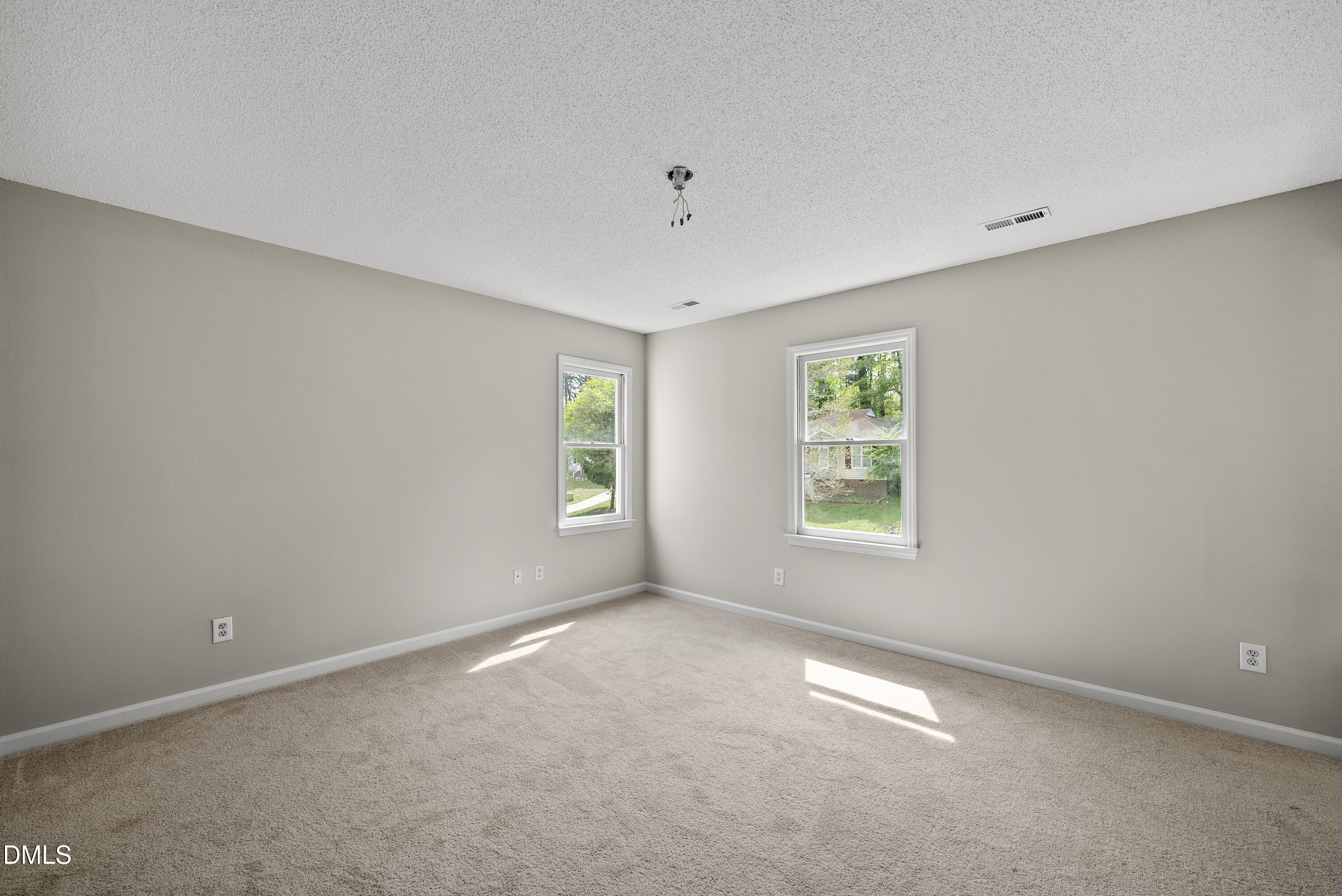 4220 Timberwood Drive Raleigh, NC 27612 - Photo 15 of 19 DSC07500