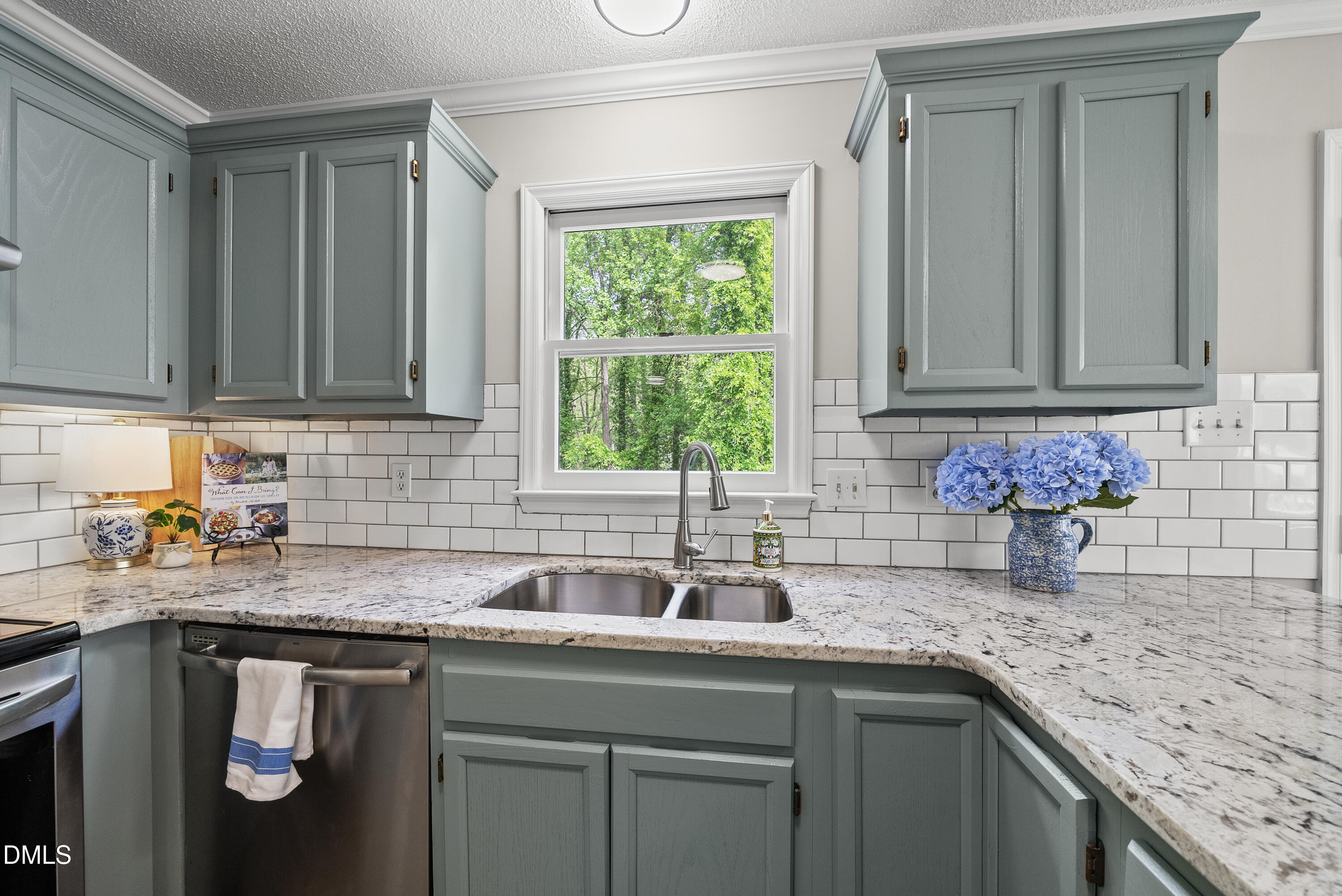 4220 Timberwood Drive Raleigh, NC 27612 - Photo 10 of 19 DSC07473