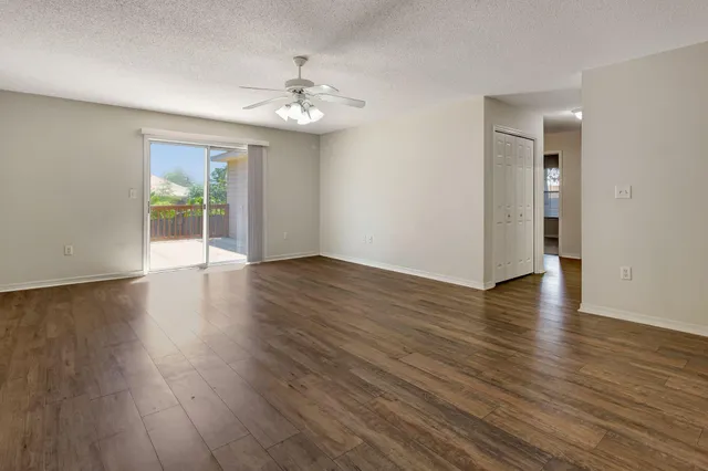 $1,695 | 613 Affirmed Court, Crestview, FL 32539