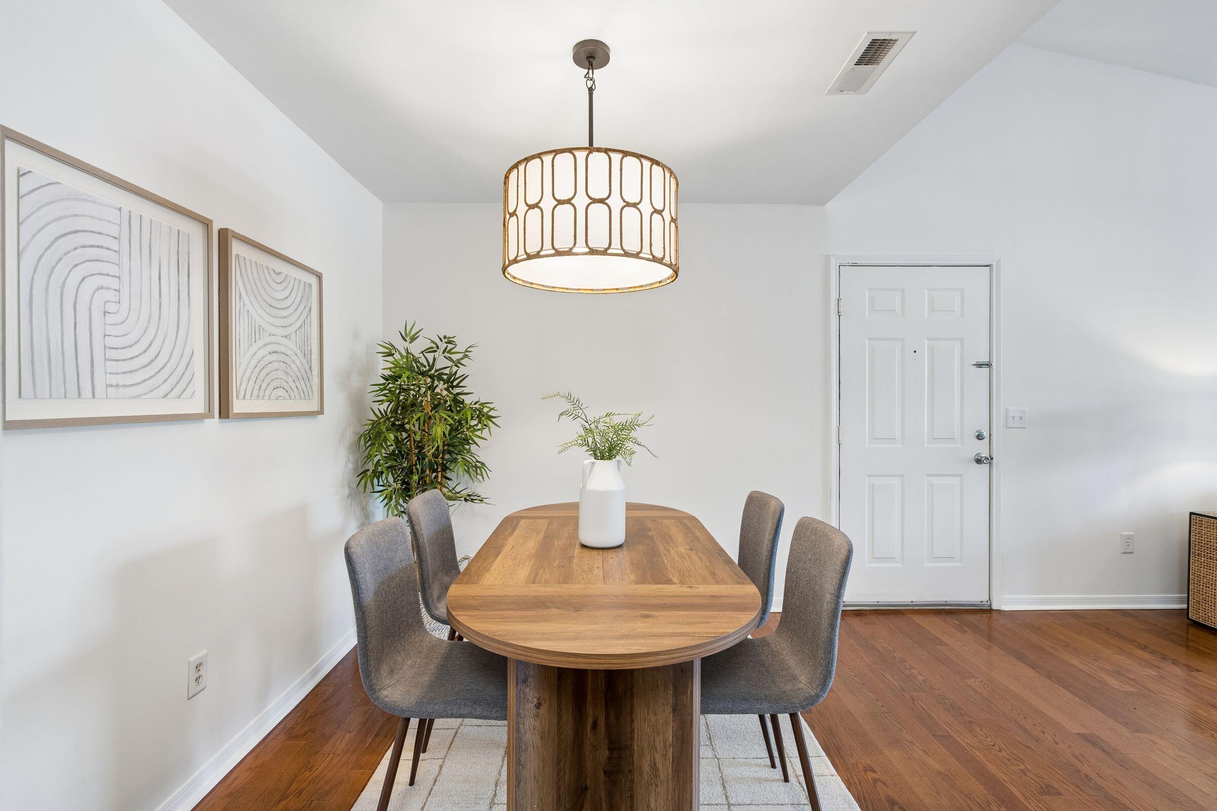 2011 North Highway 17, Unit 1900R Mount Pleasant, SC 29466 - Photo 13 of 79 Dining Room