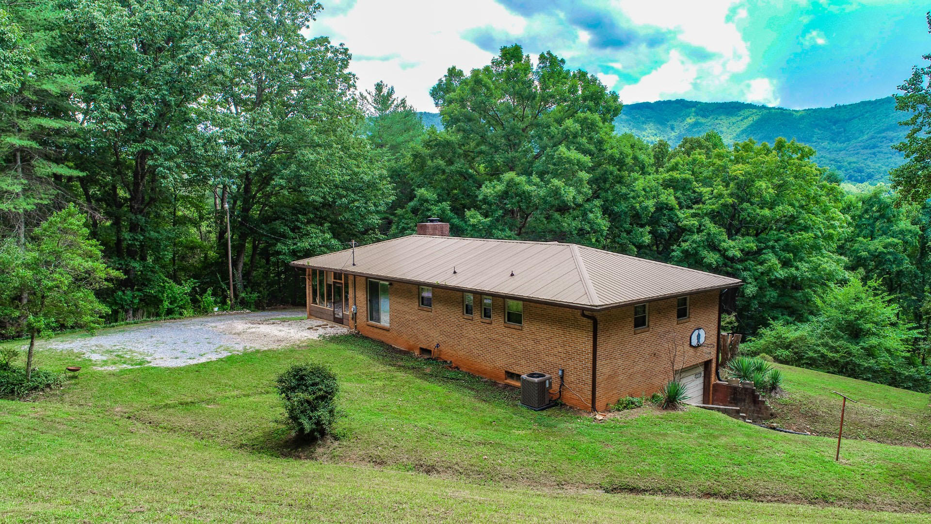 240 Greasy Cove Road Cosby, TN 37722 - Photo 7 of 32 6