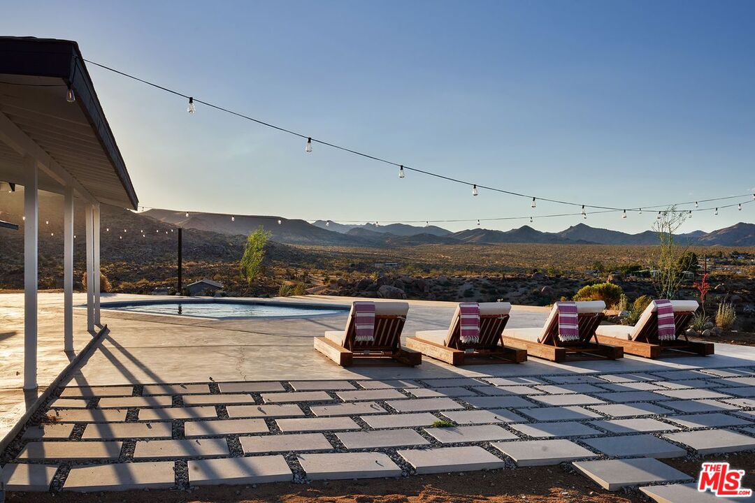 55522 Chaparral Road Yucca Valley, CA 92284 - Photo 46 of 64