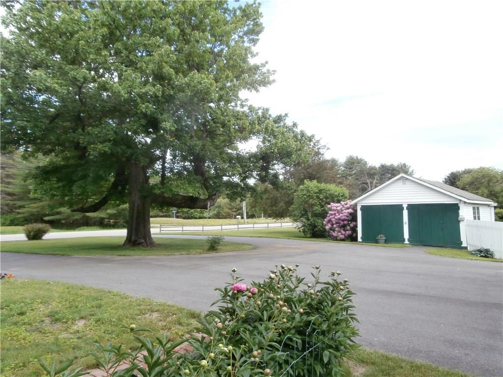 76 Beech Ridge Road Scarborough, ME 04074 - Photo 4 of 20 Photo