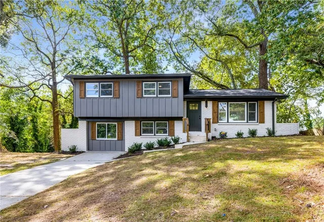 $375,000 | 1483 Town Country Drive Southeast, Atlanta, GA 30316