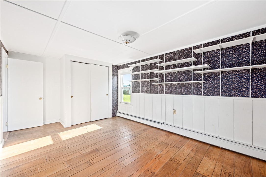 3 Abalone Road Narragansett, RI 02882 - Photo 19 of 32 First Floor Bedroom