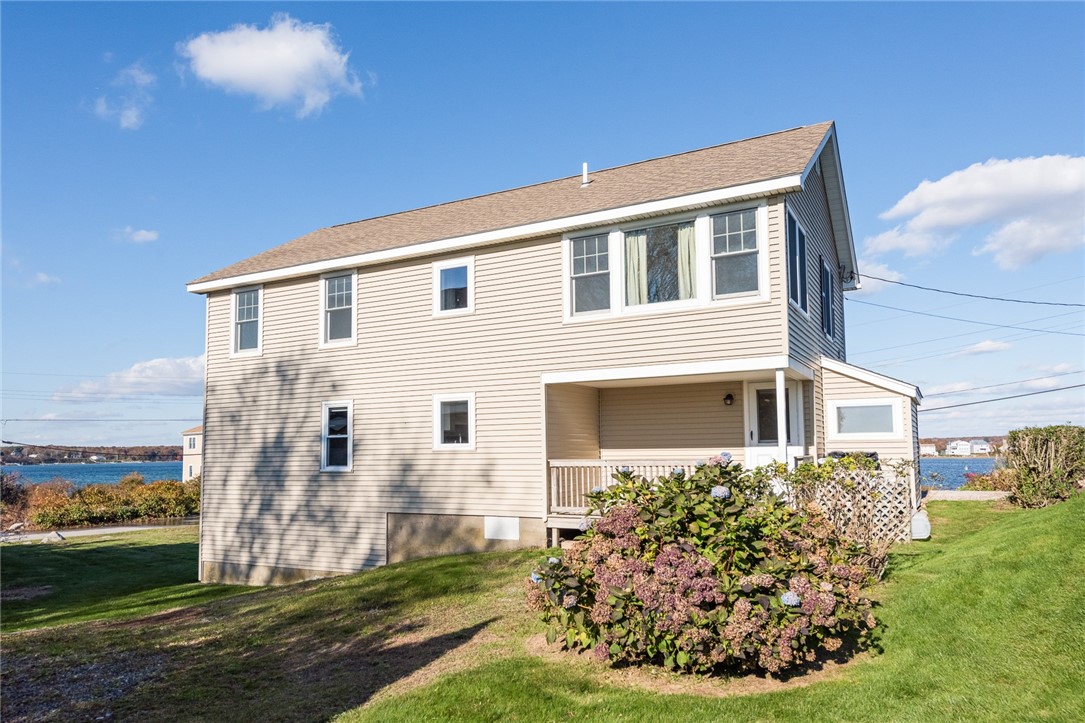 3 Abalone Road Narragansett, RI 02882 - Photo 3 of 32 Rear Exterior