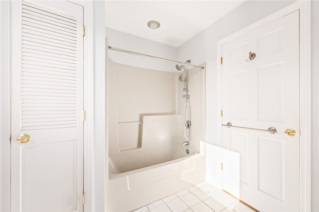 3 Abalone Road Narragansett, RI 02882 - Photo 32 of 32 Second Floor Bath