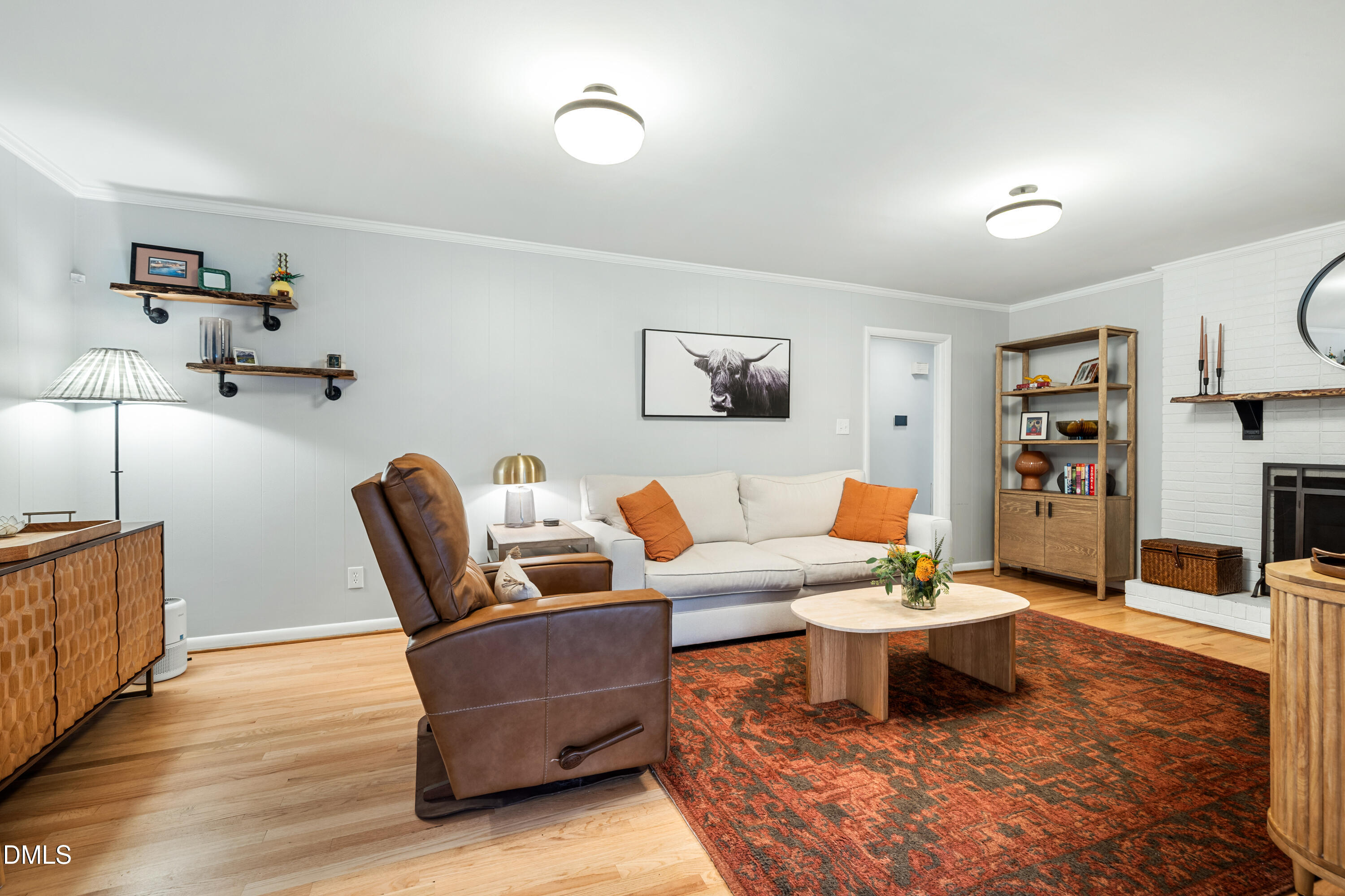 1801 Fountain Ridge Road Chapel Hill, NC 27517 - Photo 11 of 50 a living room with furniture and wooden floor