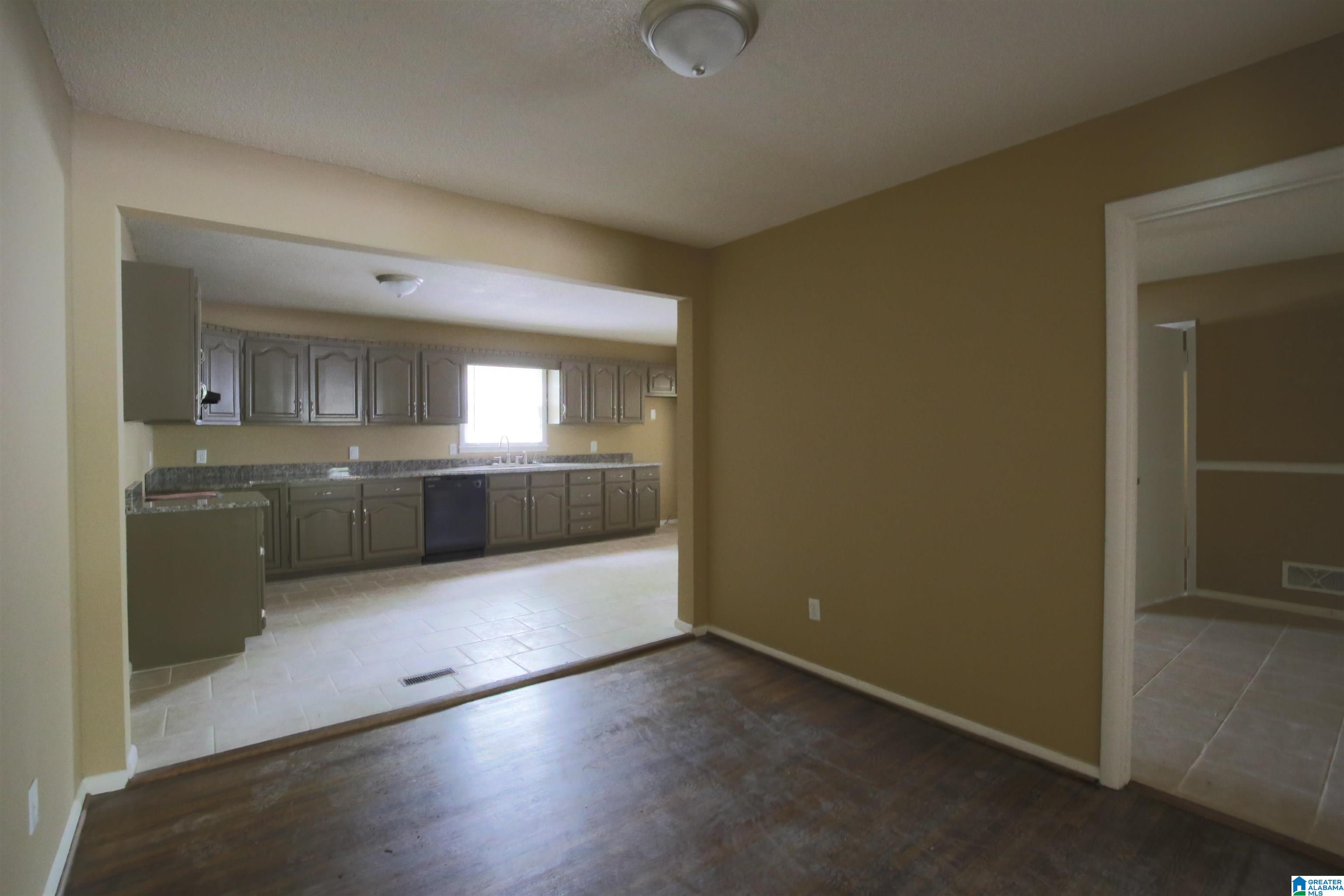100 26th Avenue Northwest Center Point, AL 35215 - Photo 23 of 44