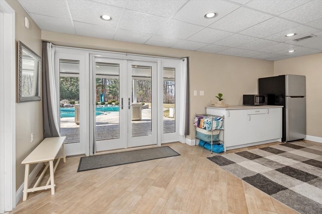 20 Simmons Road Hanover, MA 02339 - Photo 30 of 41