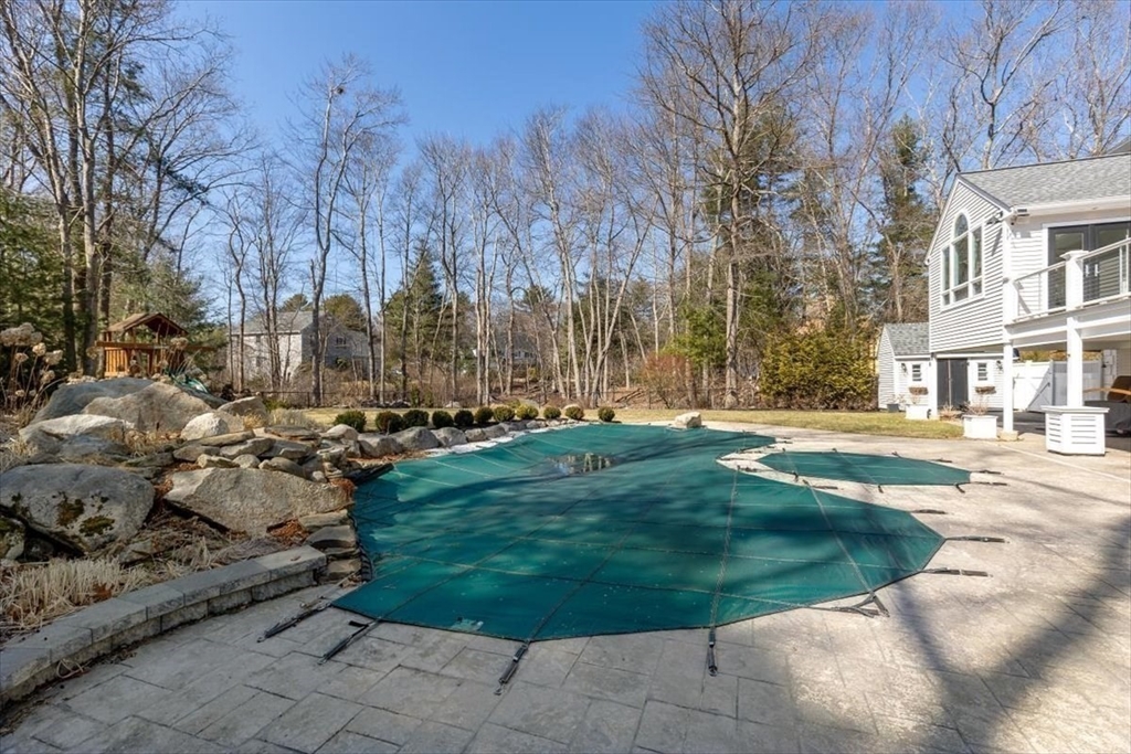 20 Simmons Road Hanover, MA 02339 - Photo 35 of 41