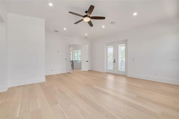 $12,000 | 6012 Kipps Colony Drive East, Gulfport, FL 33707