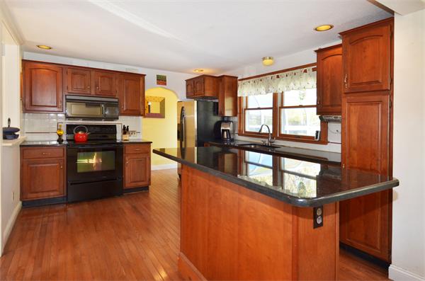 4 Puritan Road Danvers, MA 01923 - Photo 9 of 26 Gallery Image 9