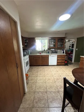 $630,000 | 24 South Ash Street, Redlands, CA 92373