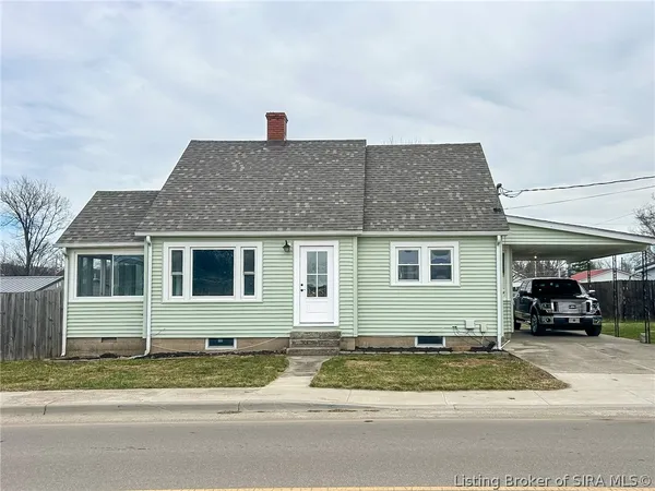 $199,900 | 242 South Elm Street, Paoli, IN 47454