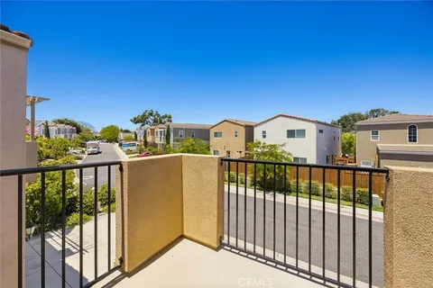 $699,000 | 331 Calle De Pueblo, Templeton, CA 93465