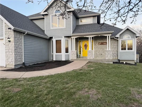 $465,000 | 414 Flame Way, Baldwin City, KS 66006