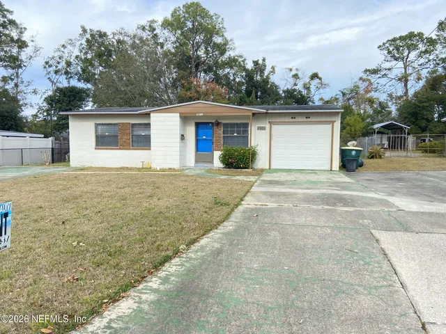 $1,850 | 8929 MacArthur Court South, Jacksonville, FL 32216