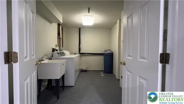 $2,400 | 1732 Pinewind Drive, Lower Macungie Township, PA 18011