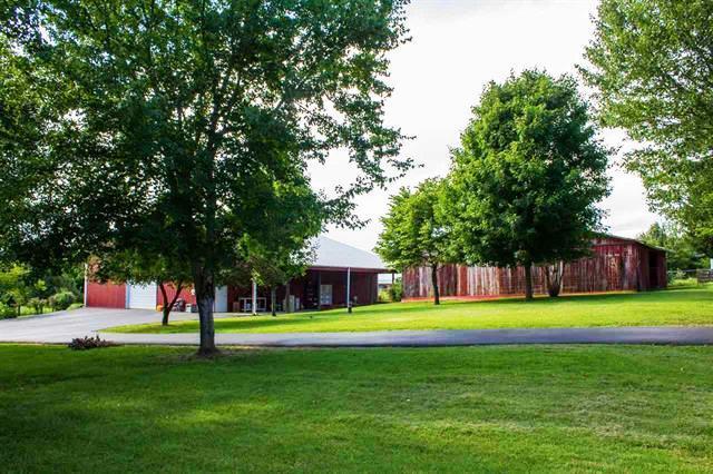 2449 Tarr Road Talbott, TN 37877 - Photo 29 of 32 STALL BARN