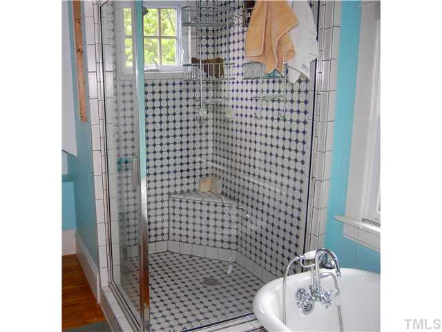 919 West South Street Raleigh, NC 27603 - Photo 17 of 18 Master Bath/Spa