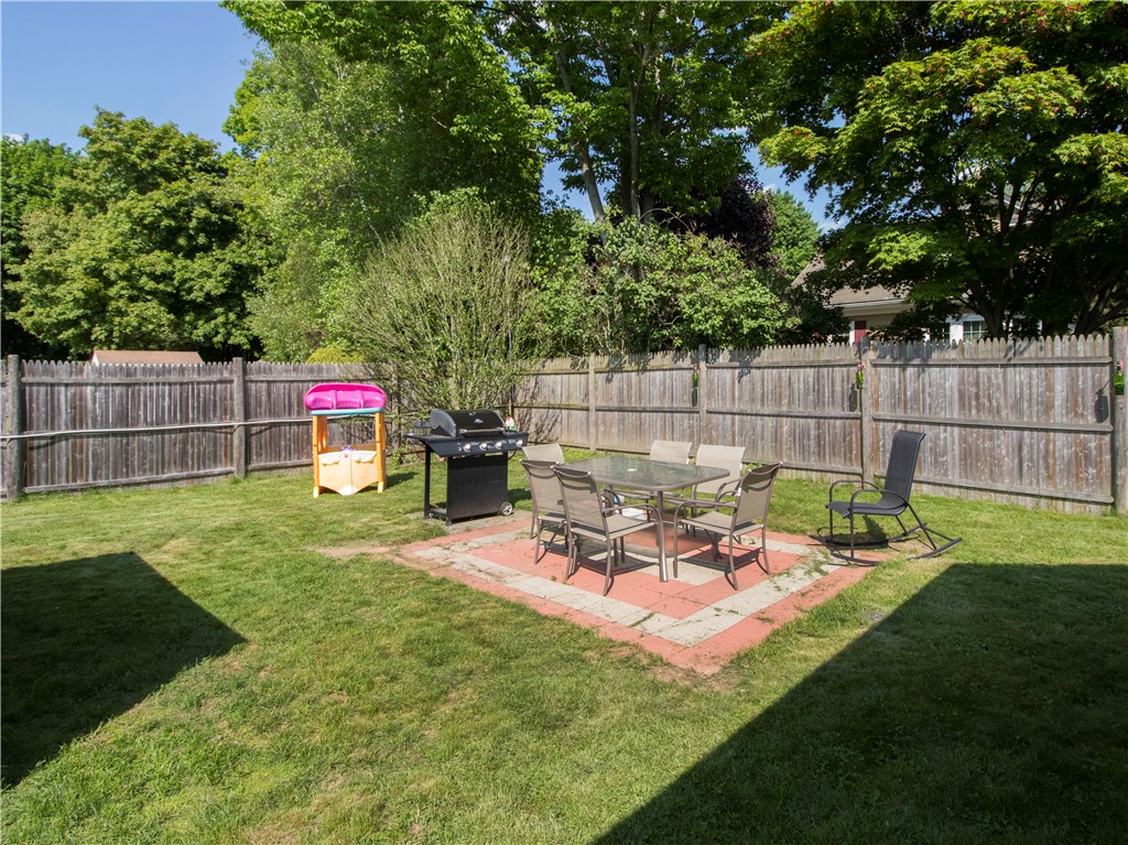 497 Great Road Lincoln, RI 02865 - Photo 14 of 15 Gallery Image 14