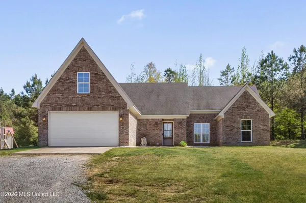 $320,000 | 102 Fawn Trail, Coldwater, MS 38618