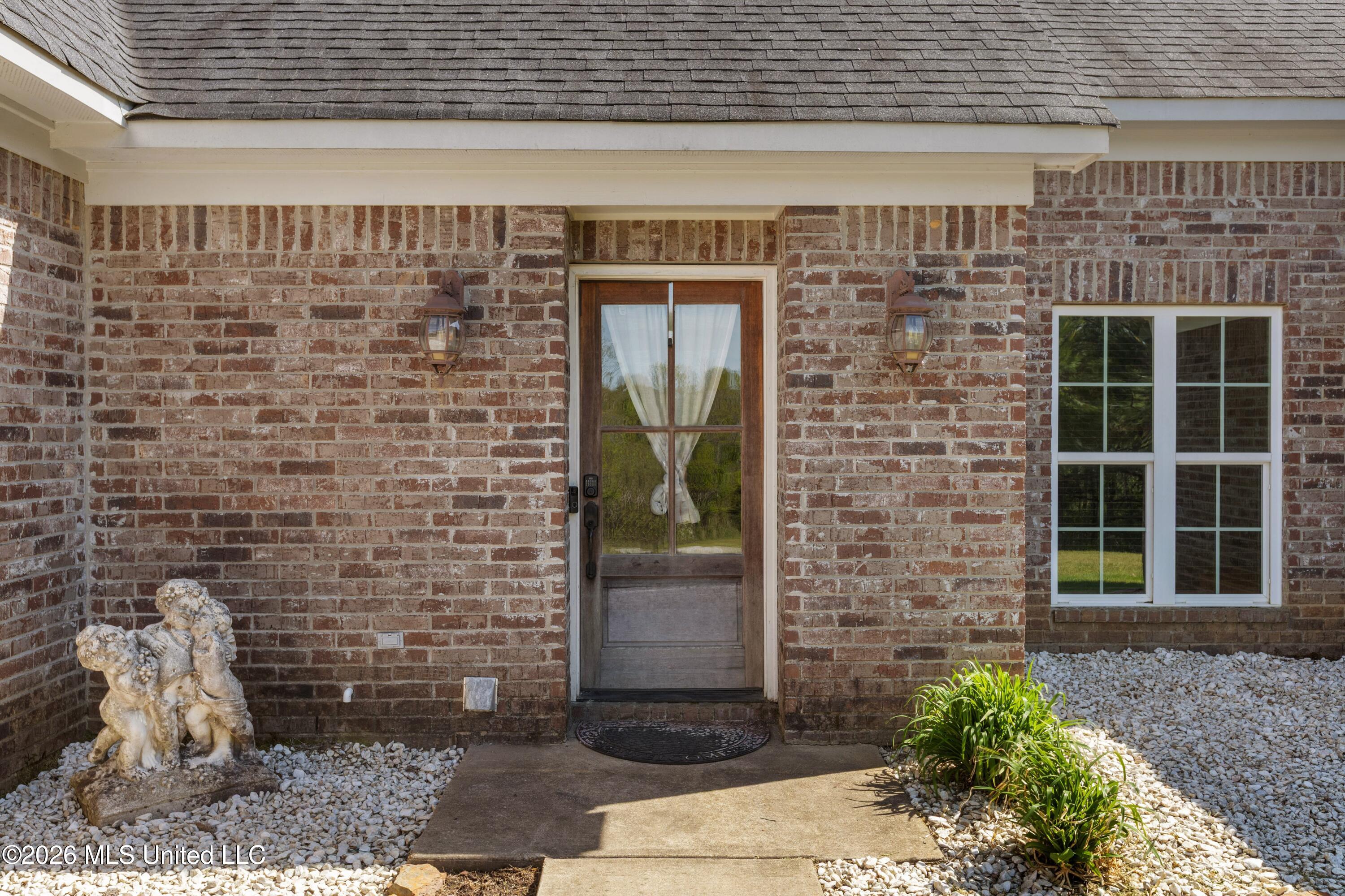 102 Fawn Trail Coldwater, MS 38618 - Photo 7 of 33 102 Fawn Trl - 006