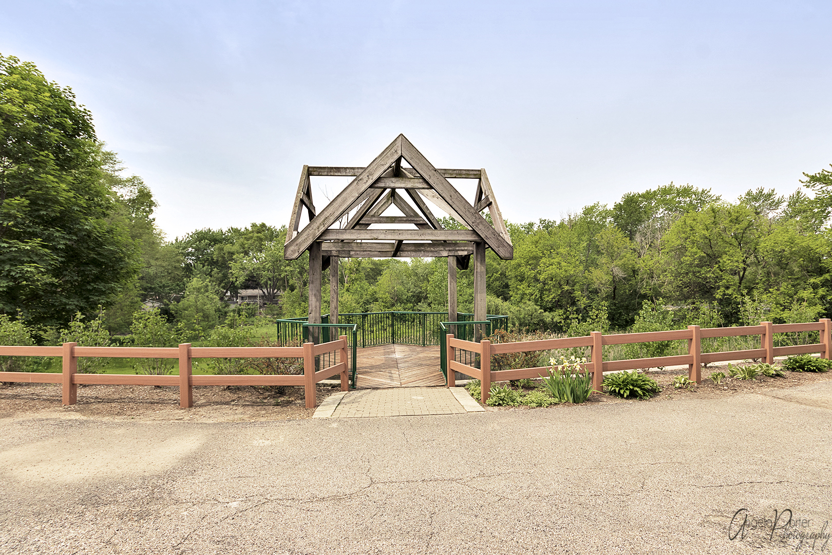 640 McHenry Road, Unit 108 Wheeling, IL 60090 - Photo 29 of 30 a view of backyard with deck