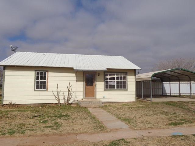 408 West 4th Street Post, TX 79356 - Photo 1 of 10 Photo 1