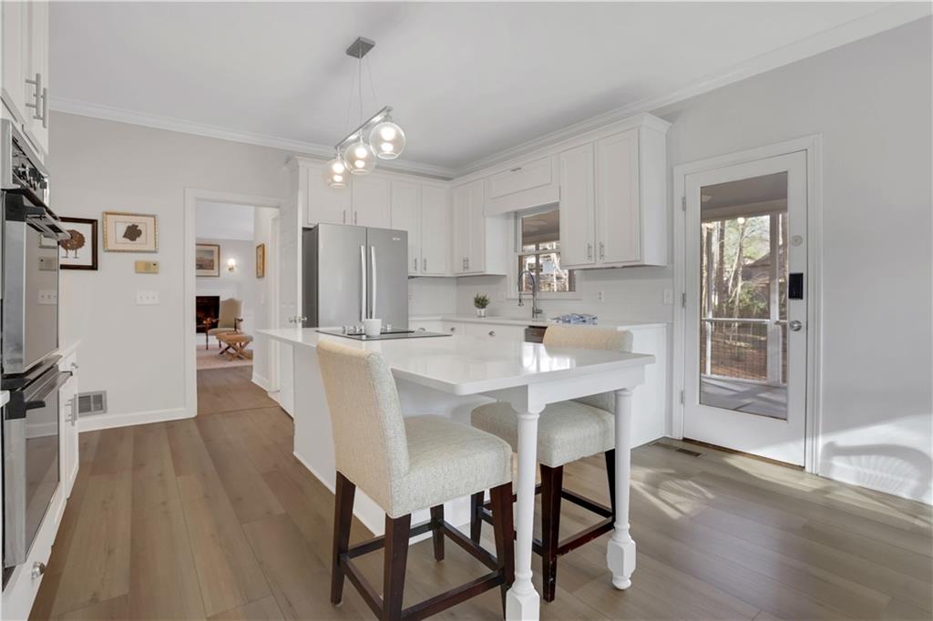 2405 Kimbrough Court Sandy Springs, GA 30350 - Photo 20 of 62