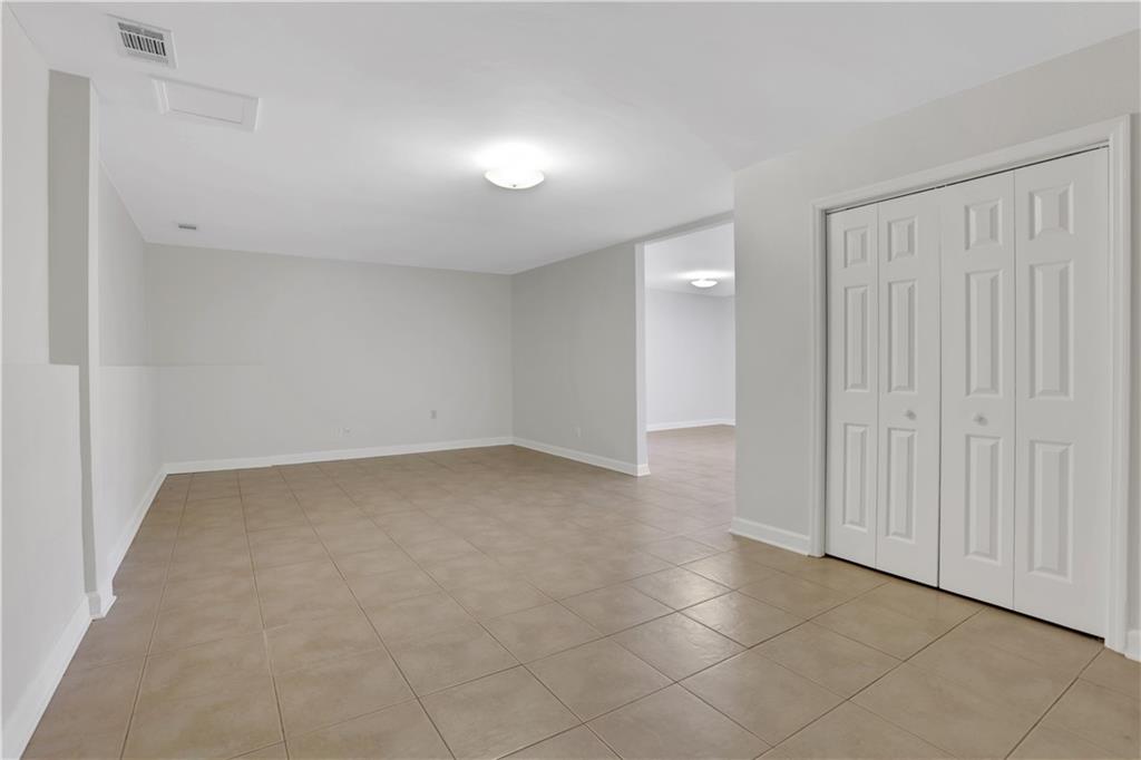 2405 Kimbrough Court Sandy Springs, GA 30350 - Photo 34 of 62