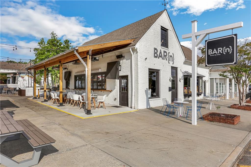 2405 Kimbrough Court Sandy Springs, GA 30350 - Photo 48 of 62