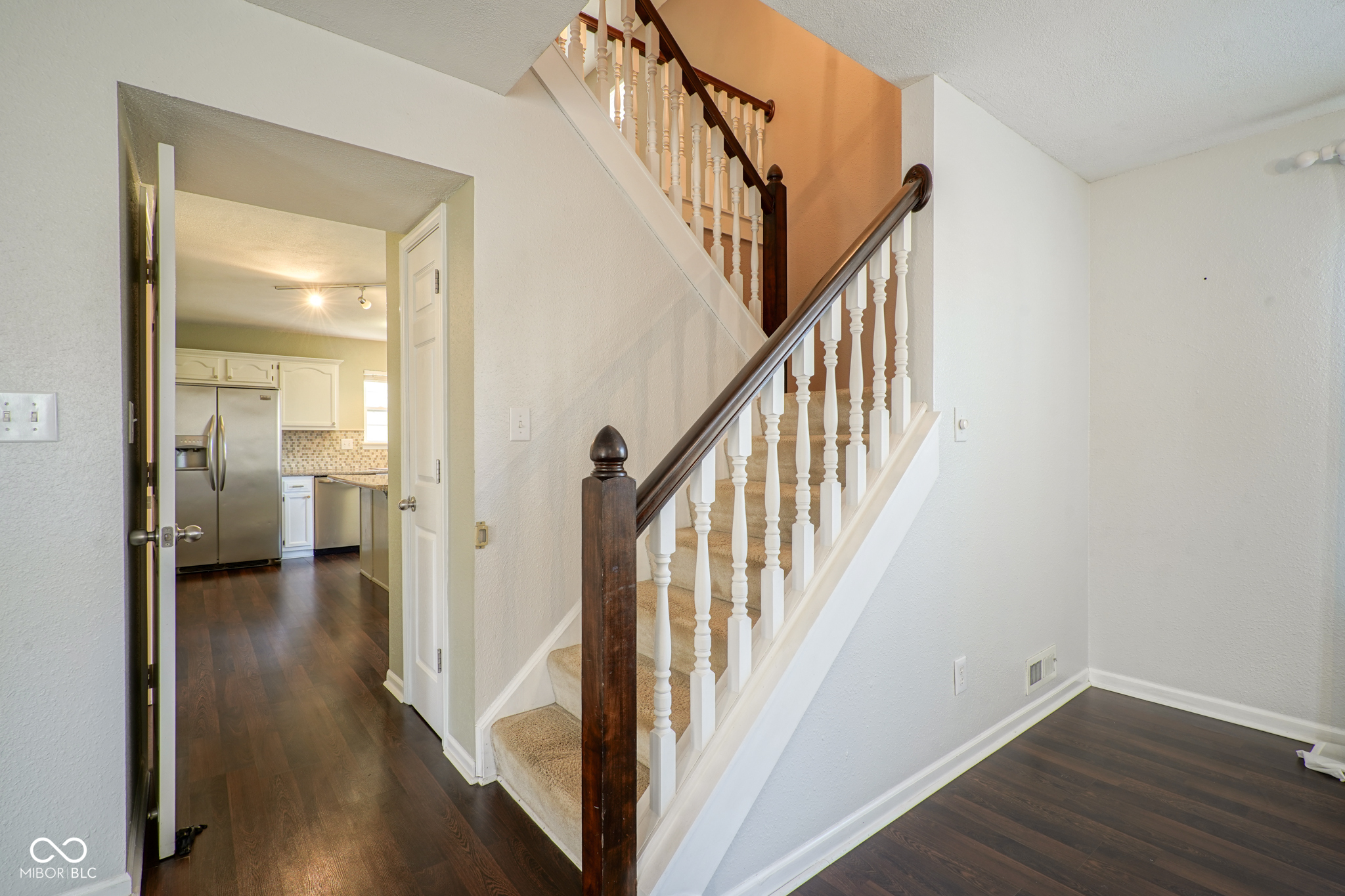 10872 Roundtree Road Fishers, IN 46037 - Photo 8 of 44 Gallery Image 8