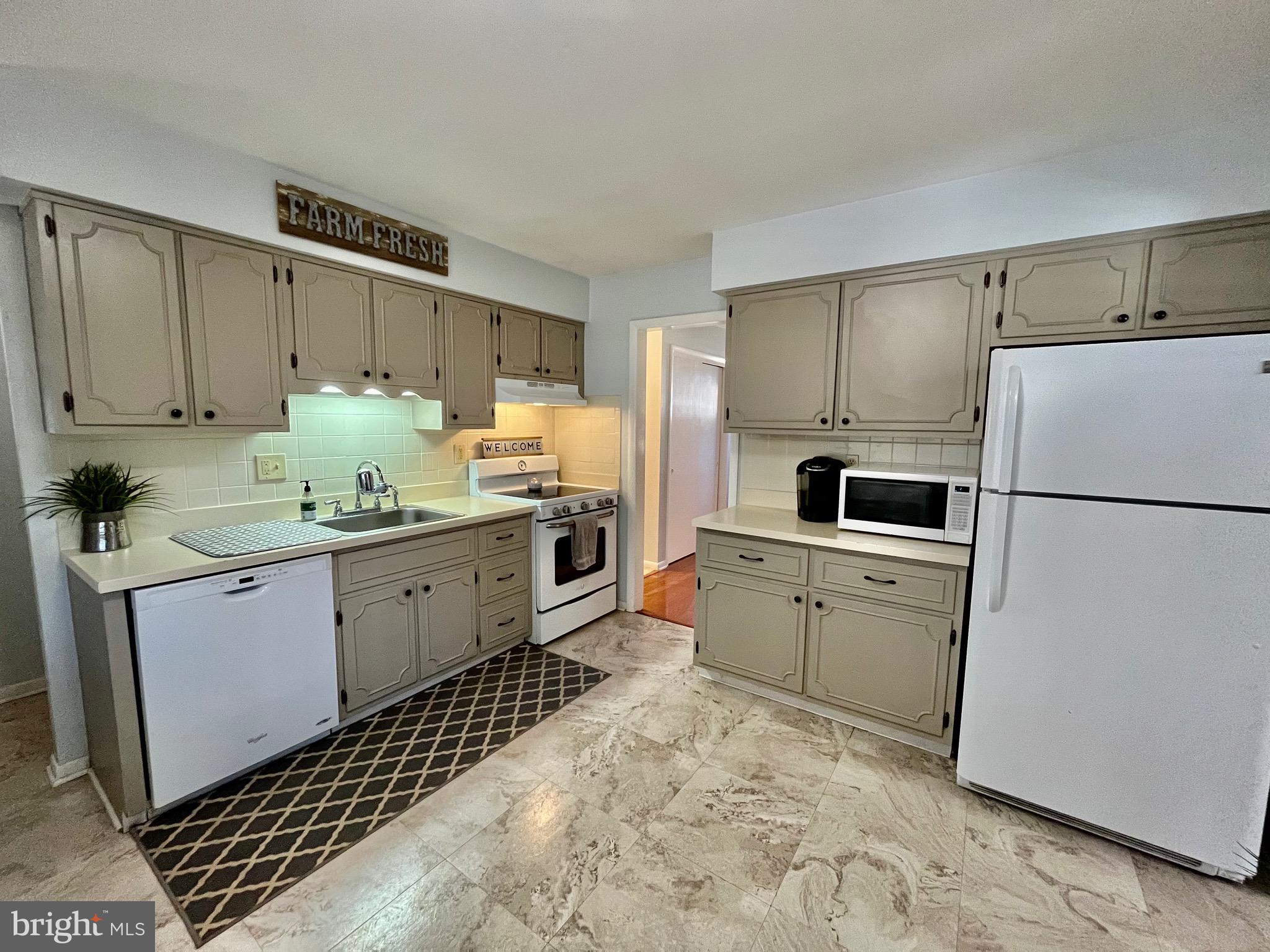 2047 Durham Road Fallston, MD 21047 - Photo 13 of 56 Large kitchen with space for a table