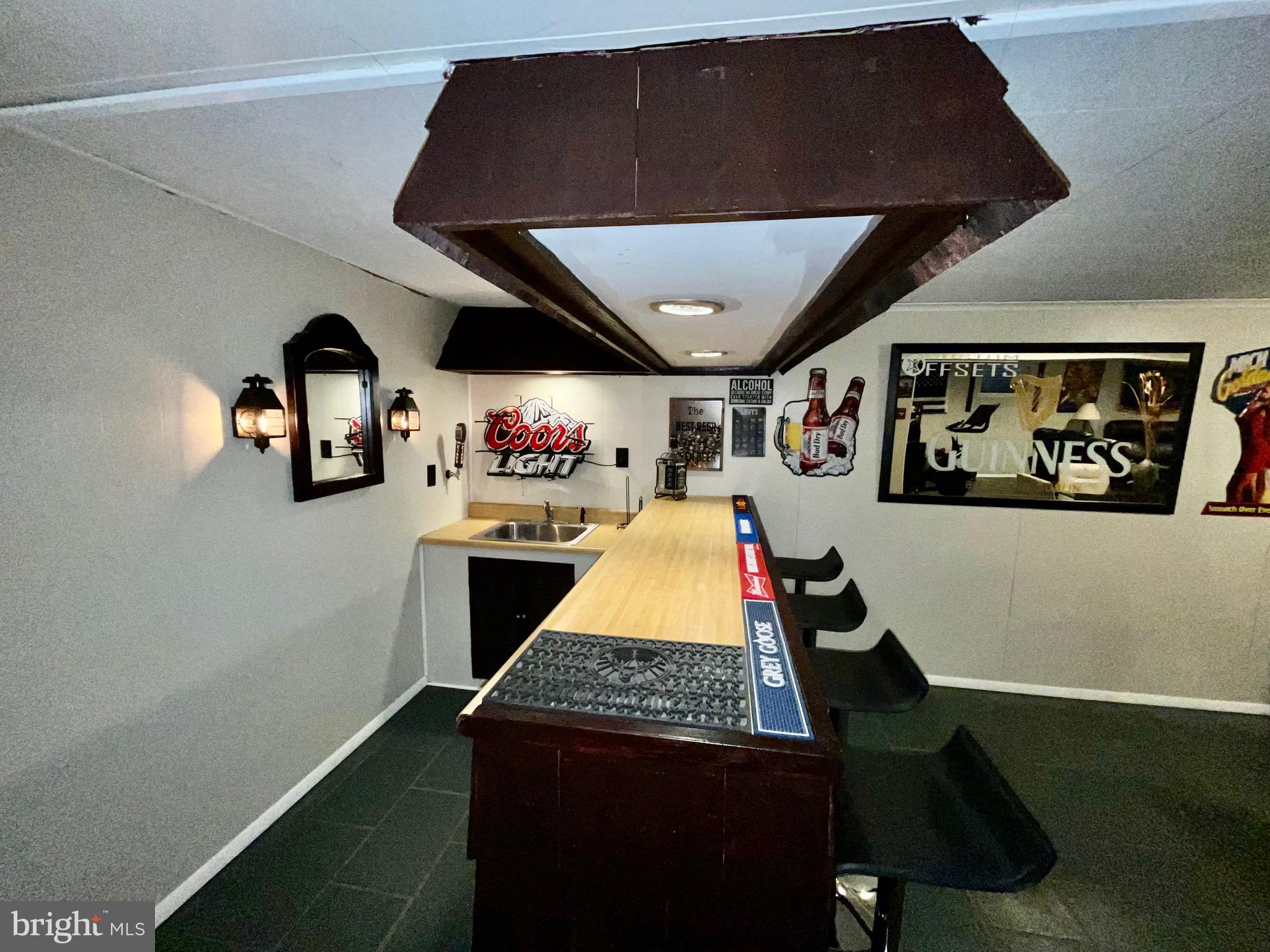 2047 Durham Road Fallston, MD 21047 - Photo 29 of 56 Bar